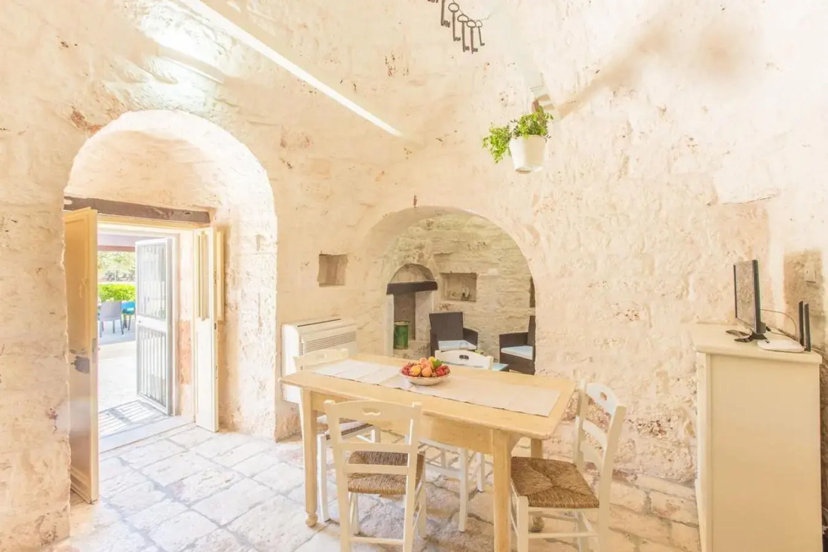 Trullo del Mandarino con piscina