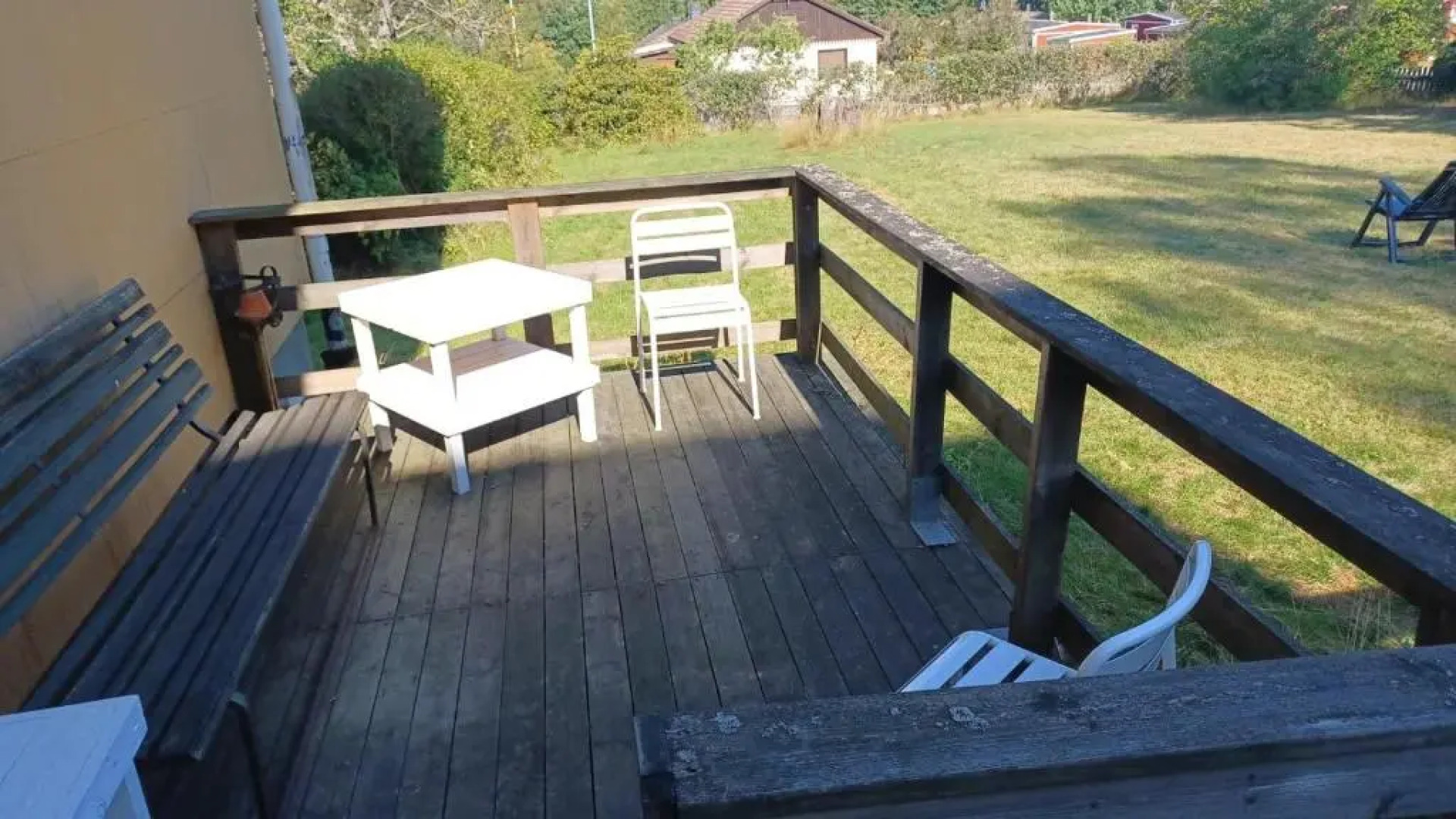 Previous schoolbuilding with gym - Groups and long stays possible