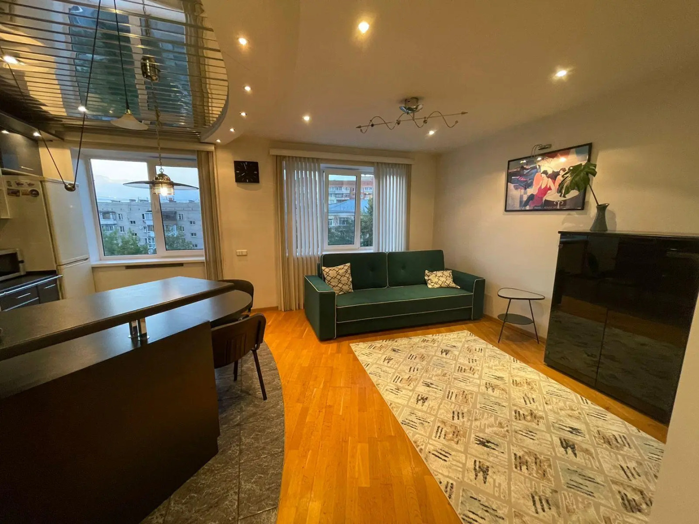 Tolstoy Apart Лейтейзена 6