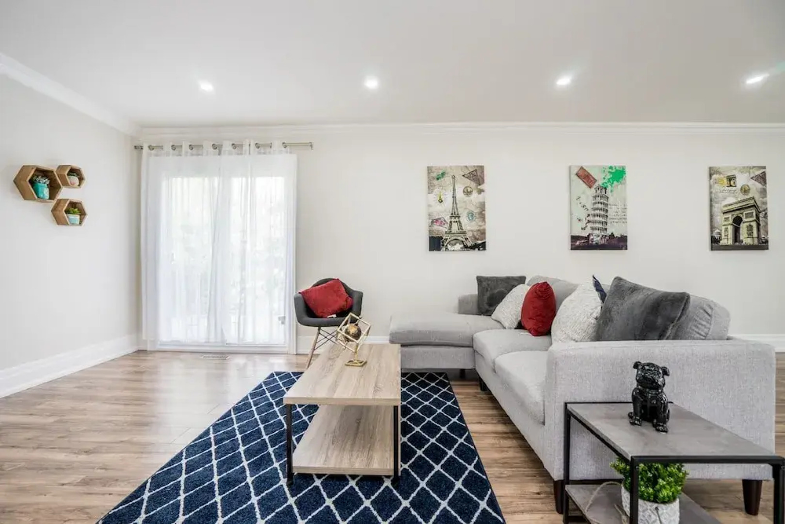 Entire Bungalow 5 Bedrooms