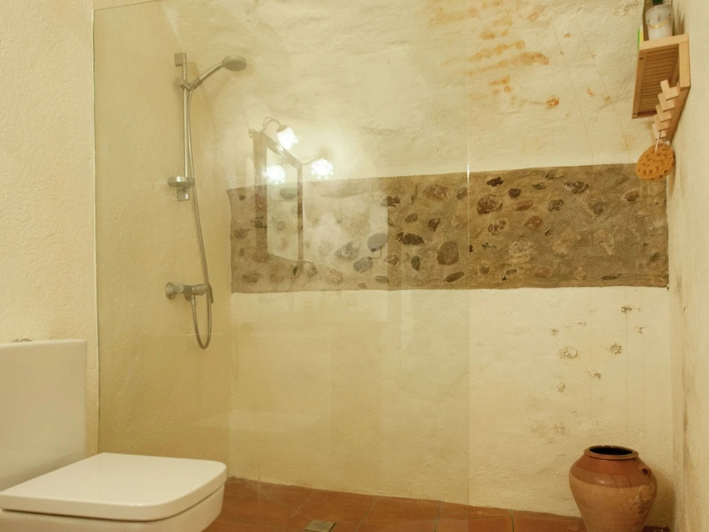 Traditional Restored House for 4 People in Valveralla