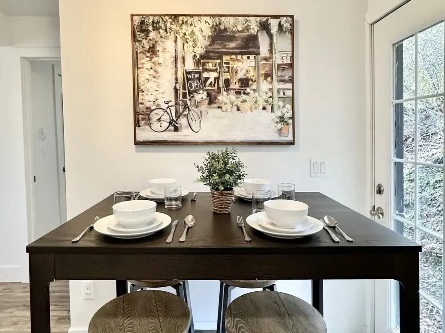 Charming Coastal 4BR Home Near Columbia River