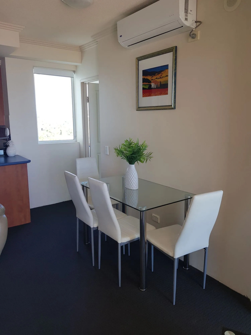 Crystal Bay on the Broadwater