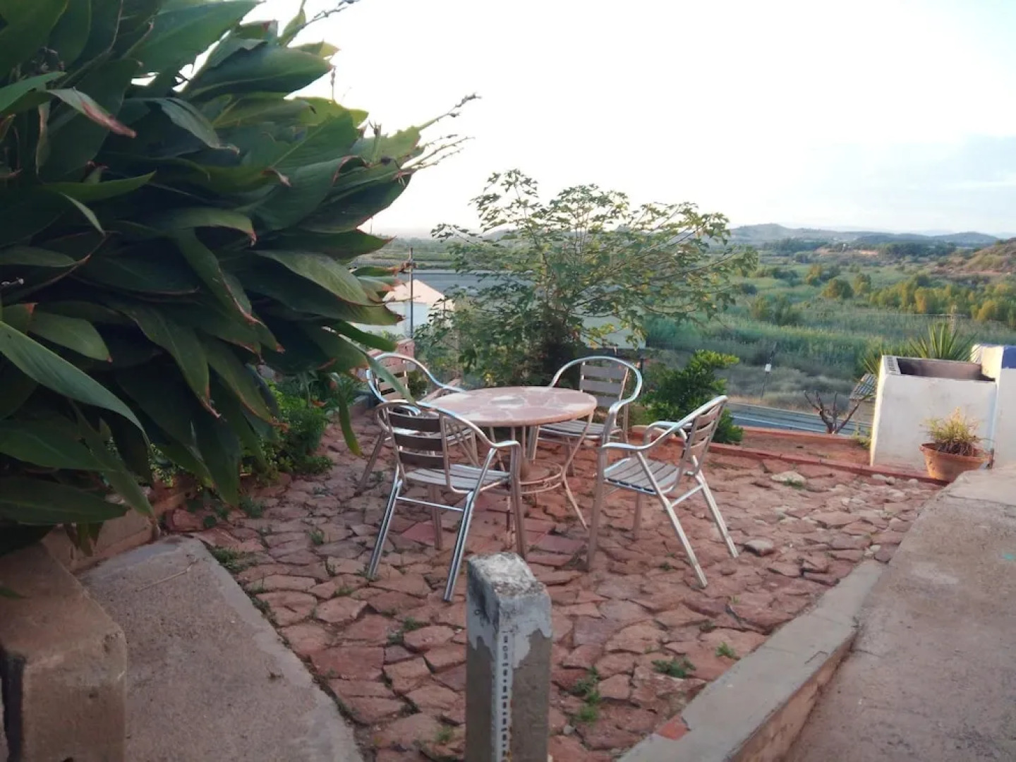 Chalet With 5 Bedrooms in Villamarchante, Valencia, With Wonderful Mou