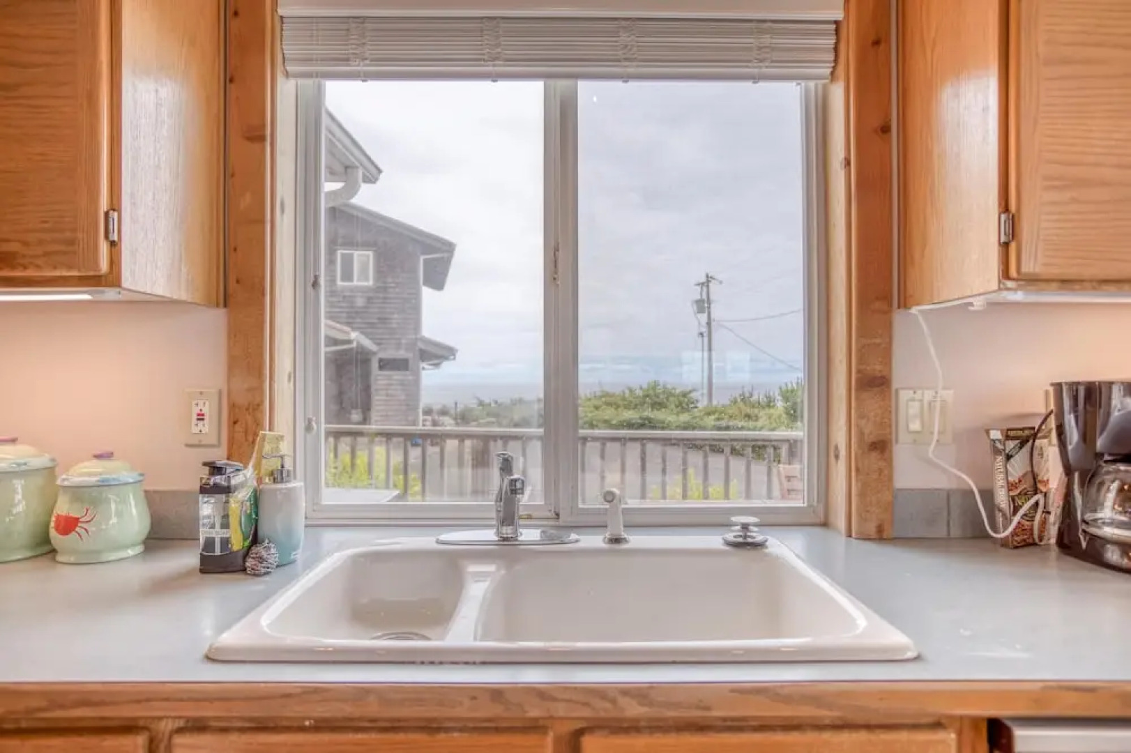 Amazing Ocean Views (MCA 448)