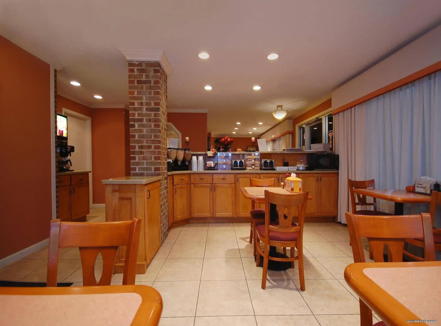 Motel 6 Hillsville, VA