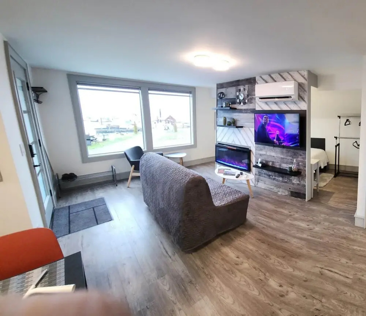 GLOBALSTAY. Paradise Marina Place