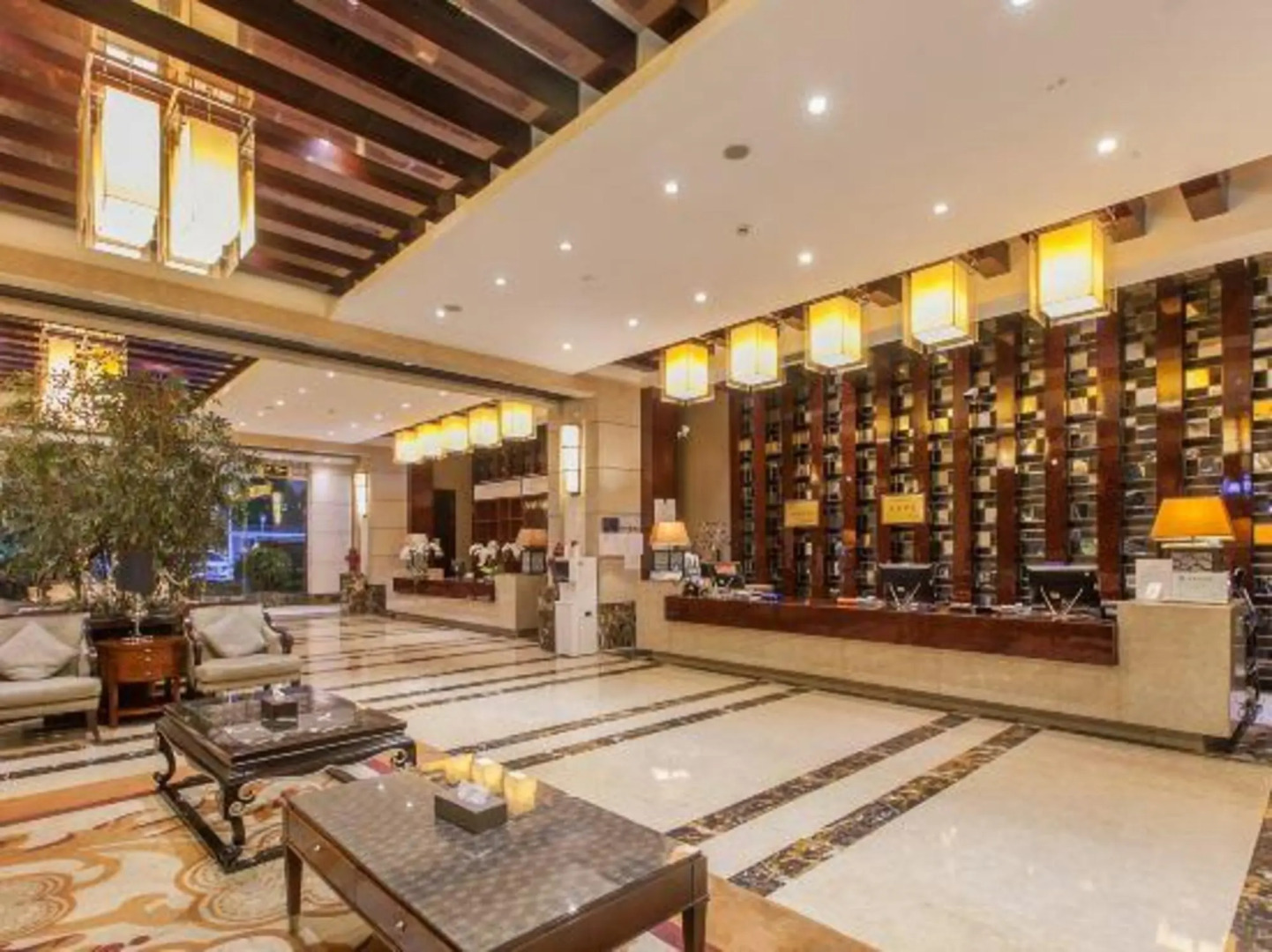 Xiangyang Bali Vacation Hotel