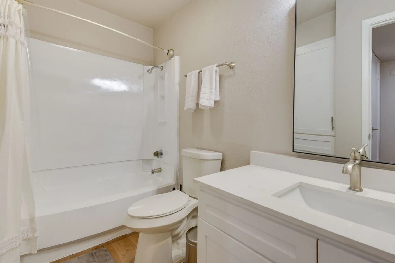 Near Stadiums: Grand Prairie Apt w/ Pool Access