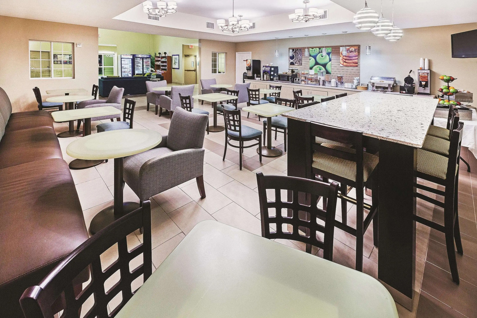 La Quinta Inn & Suites by Wyndham Corpus Christi Northwest
