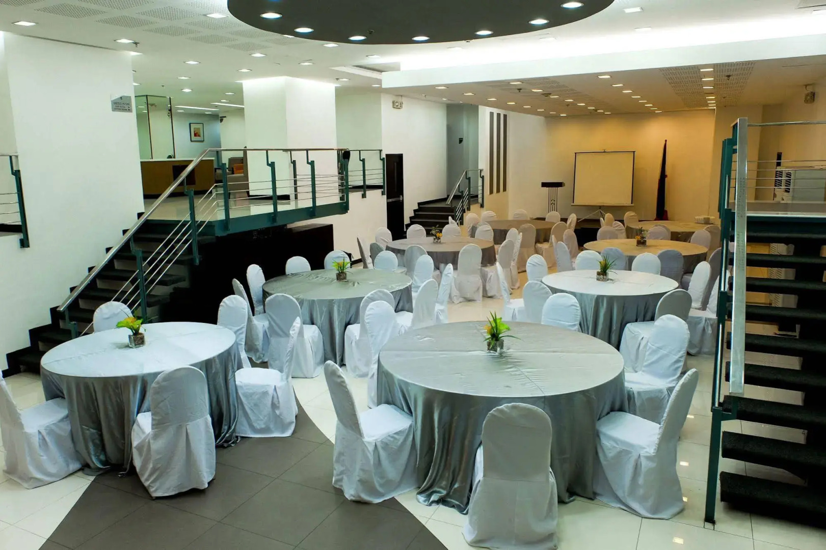 Goldland Millenia Suites