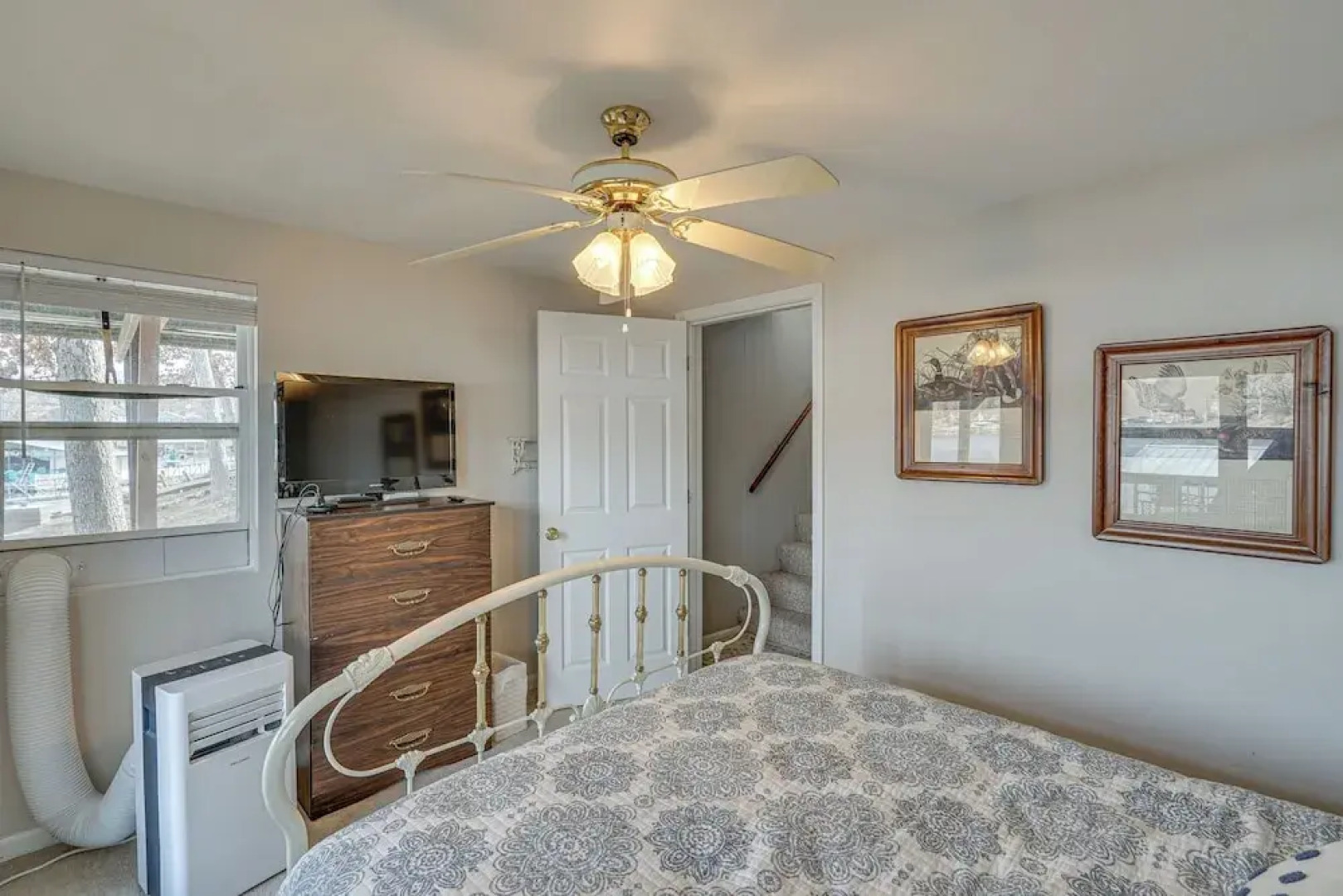 Private Dock: Lake of the Ozarks Hideaway!