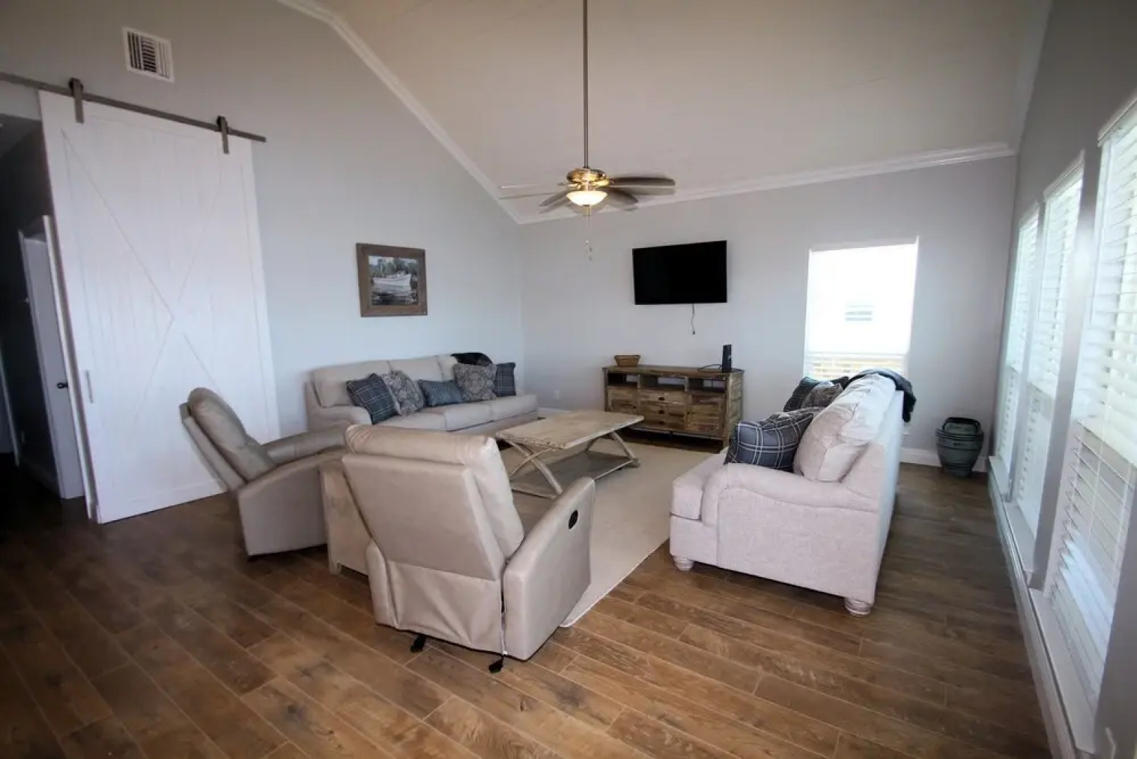 The Pointe - 4 Br Home