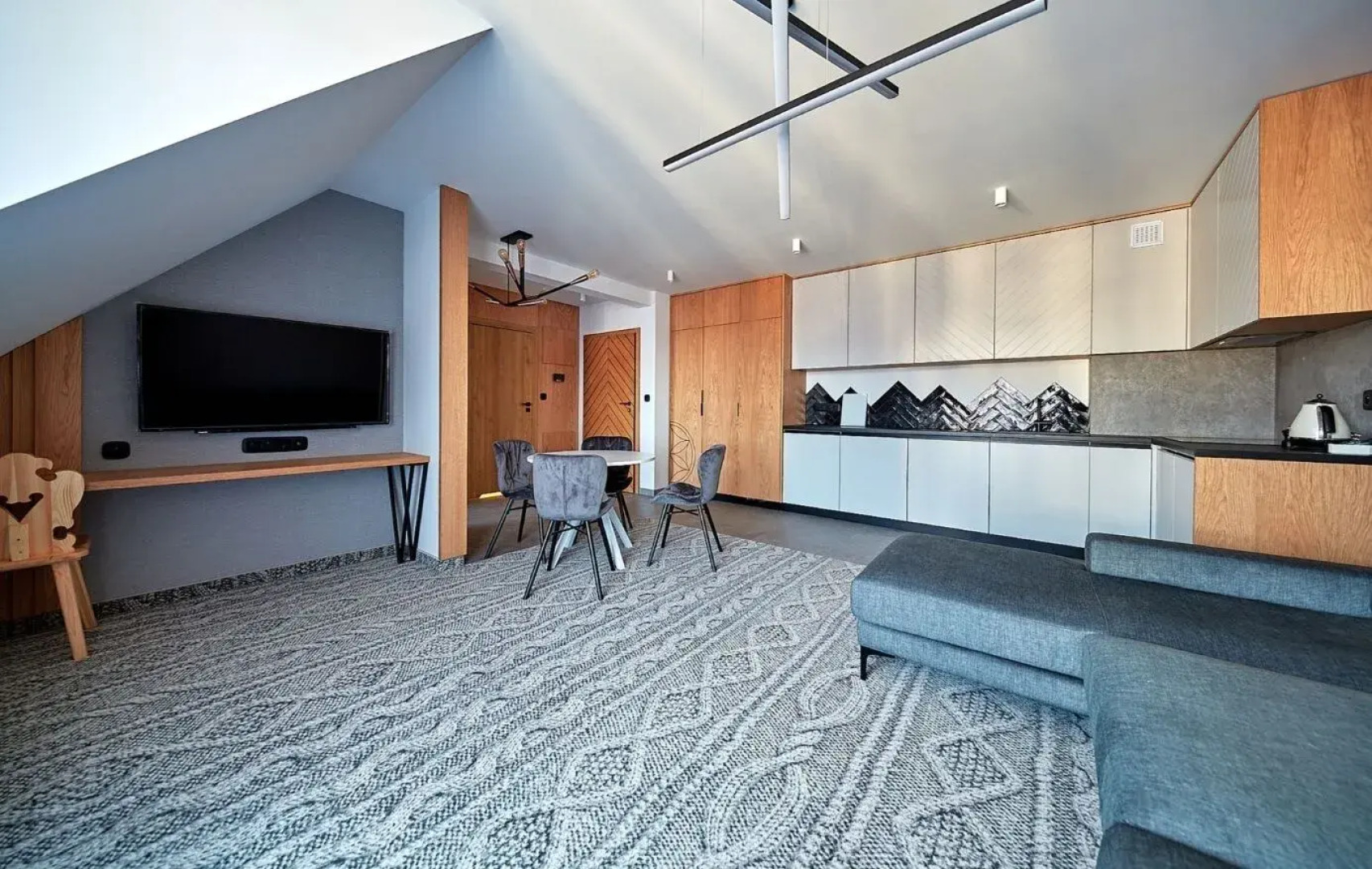 Tatra Square Apartments