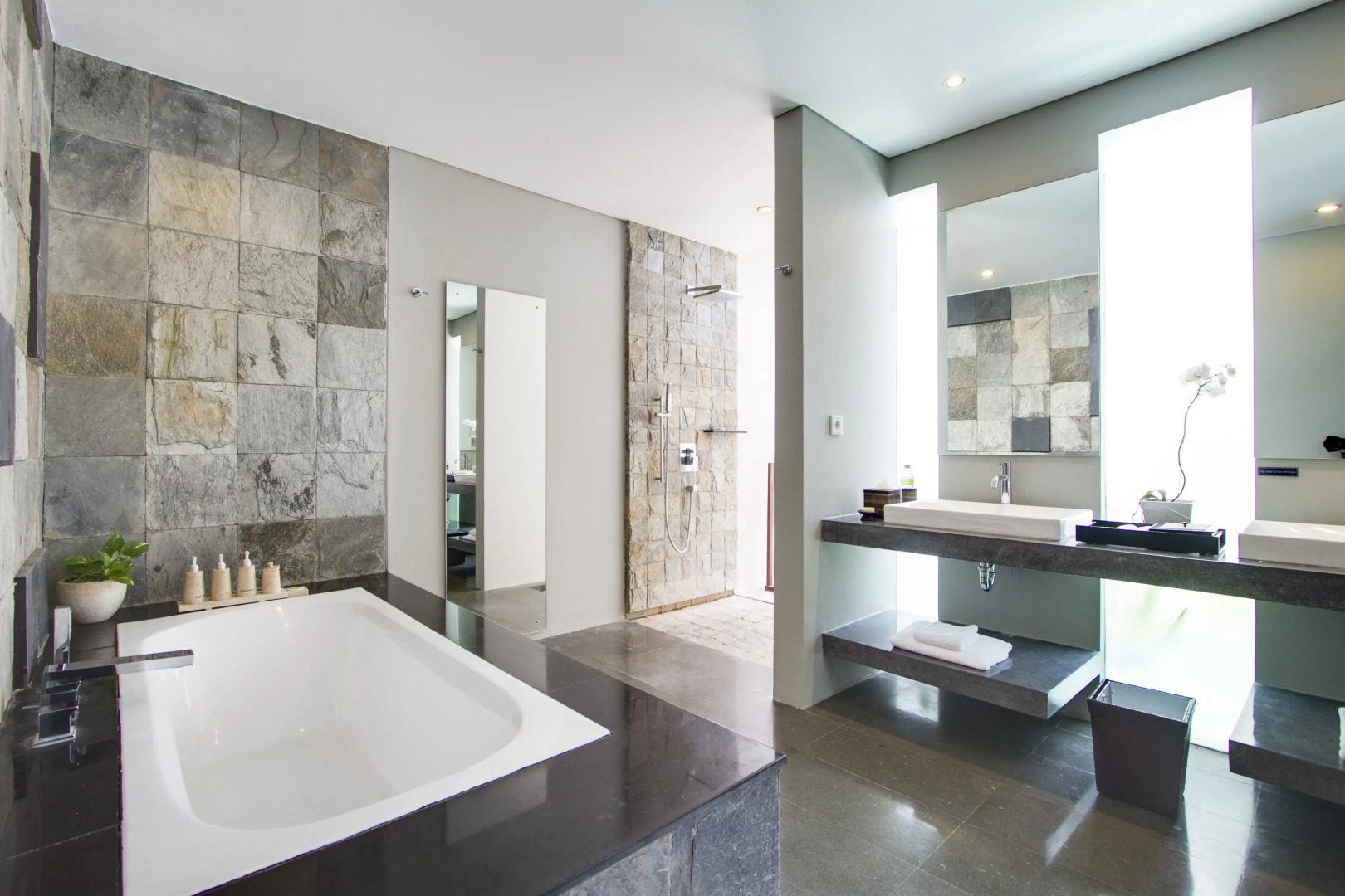 Amadea Resort & Villas