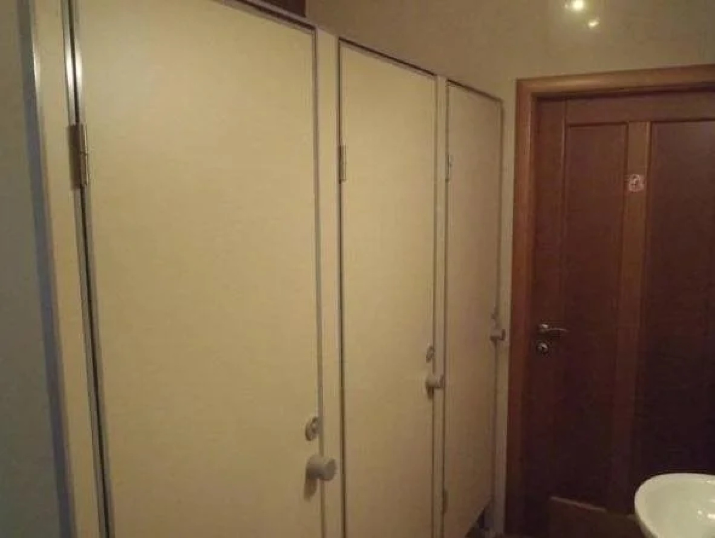 Chillax Hostels