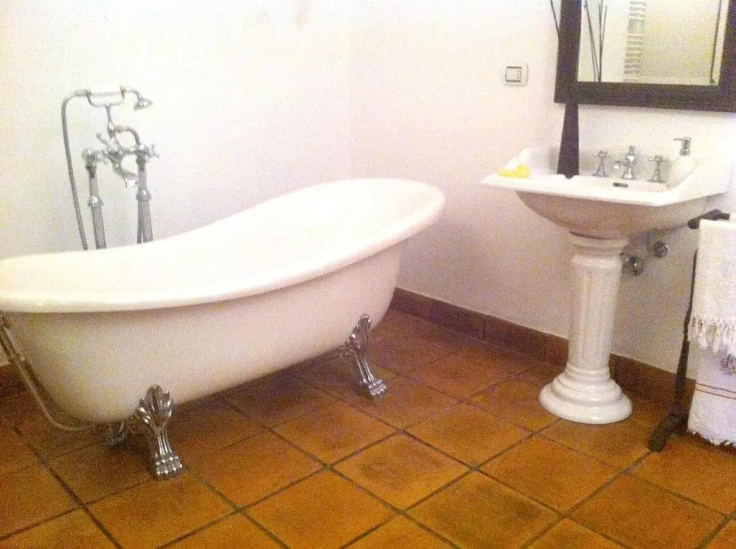 House With 3 Bedrooms in Frabotto Mannesi; With Furnished Terrace and Wifi Near the Beach