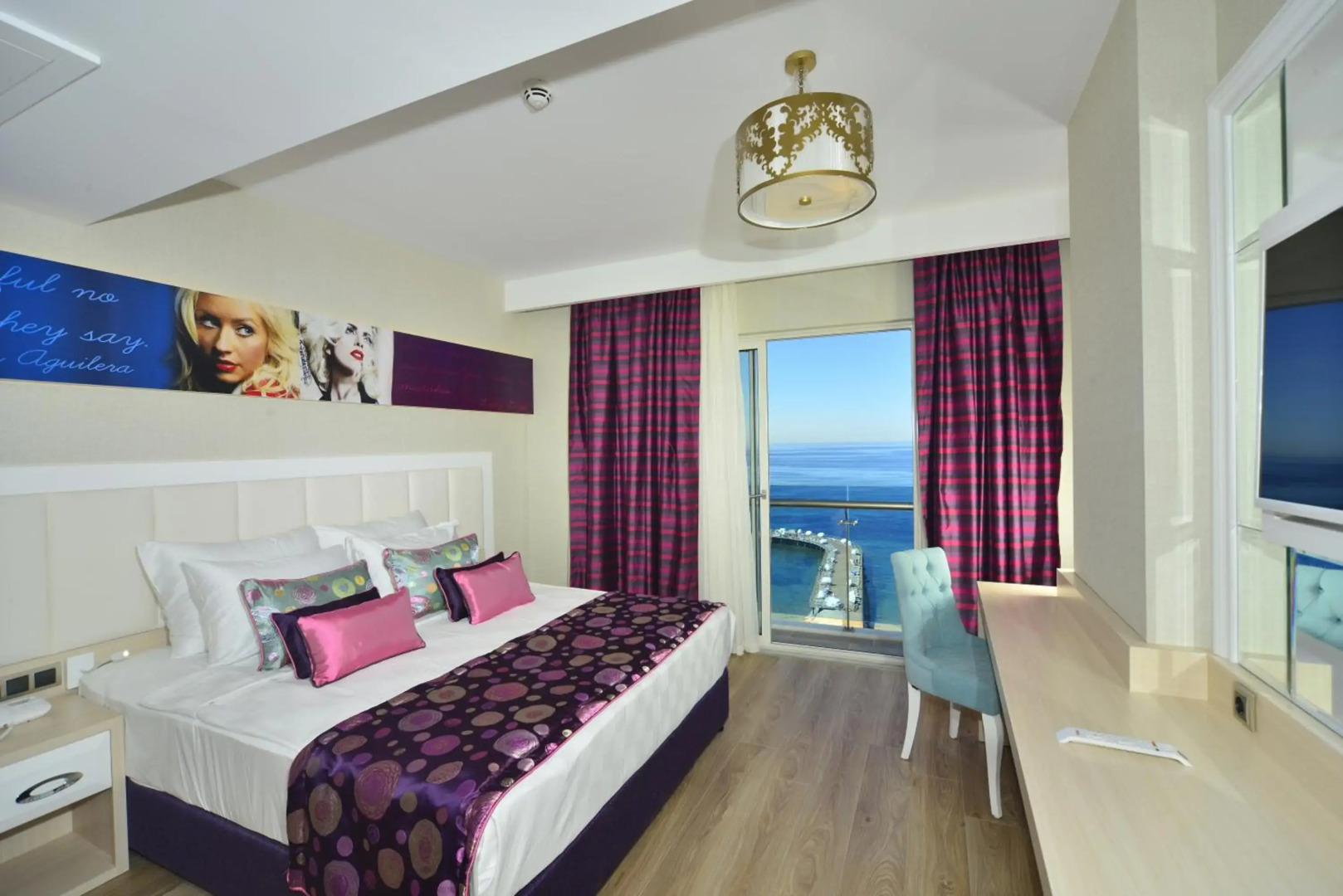 Azura Deluxe Resort & Spa - Ultra All Inclusive