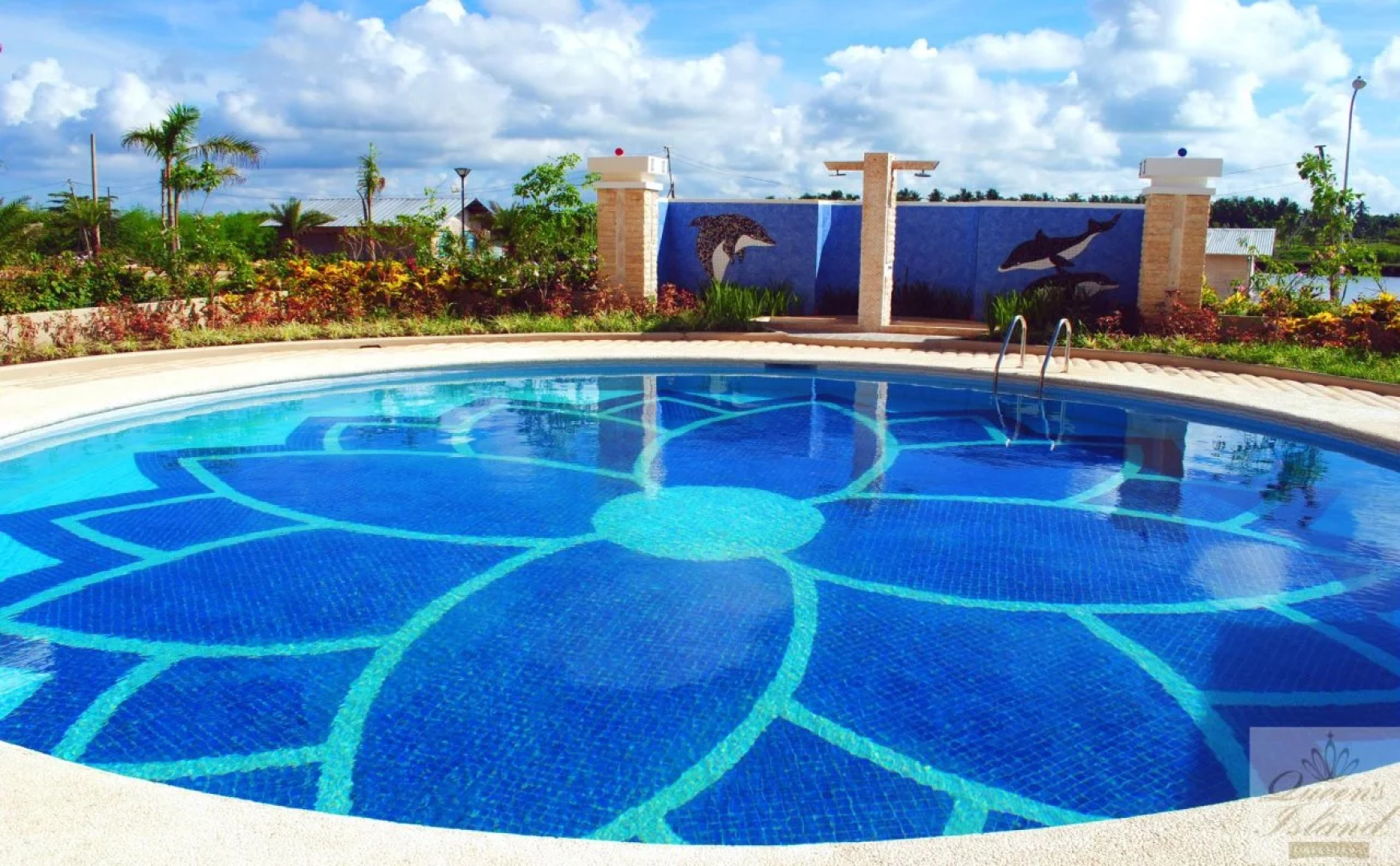 Queens Island Golf and Village