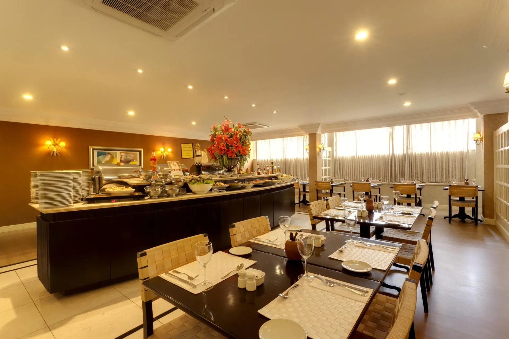 Mabu Curitiba Business