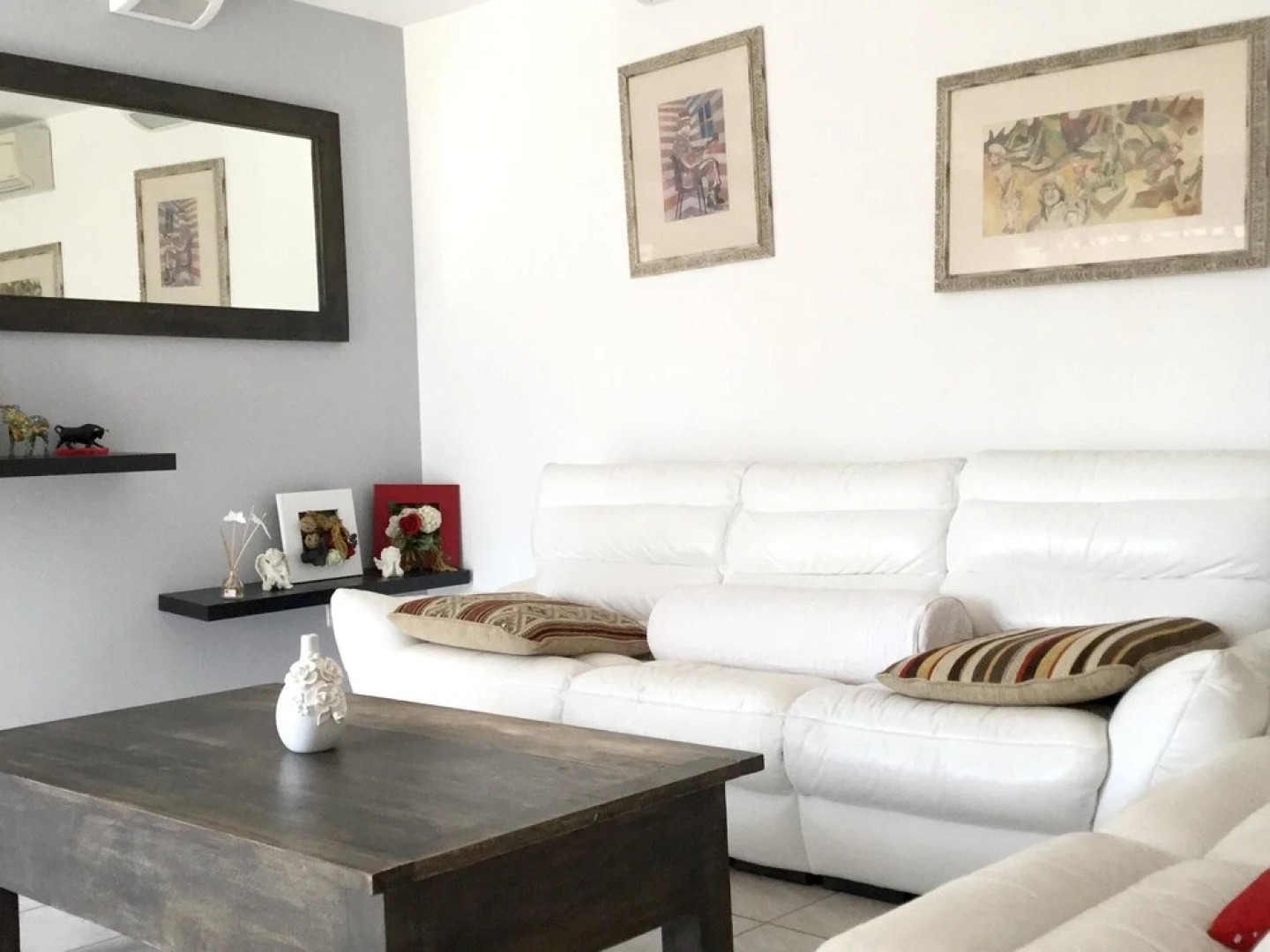 House With 4 Bedrooms in Roquemaure, With Pool Access, Enclosed Garden