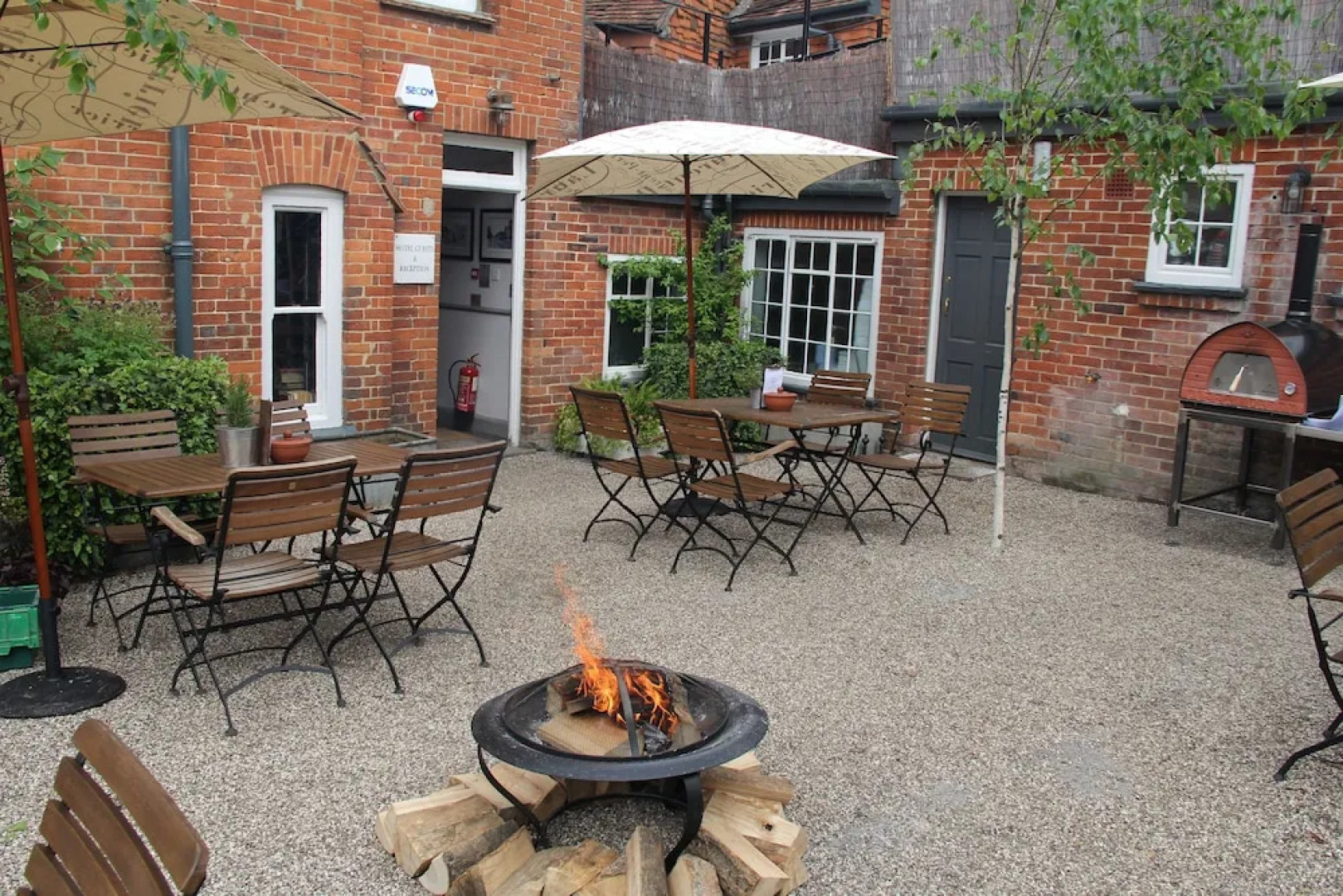 Bel & The Dragon Kingsclere