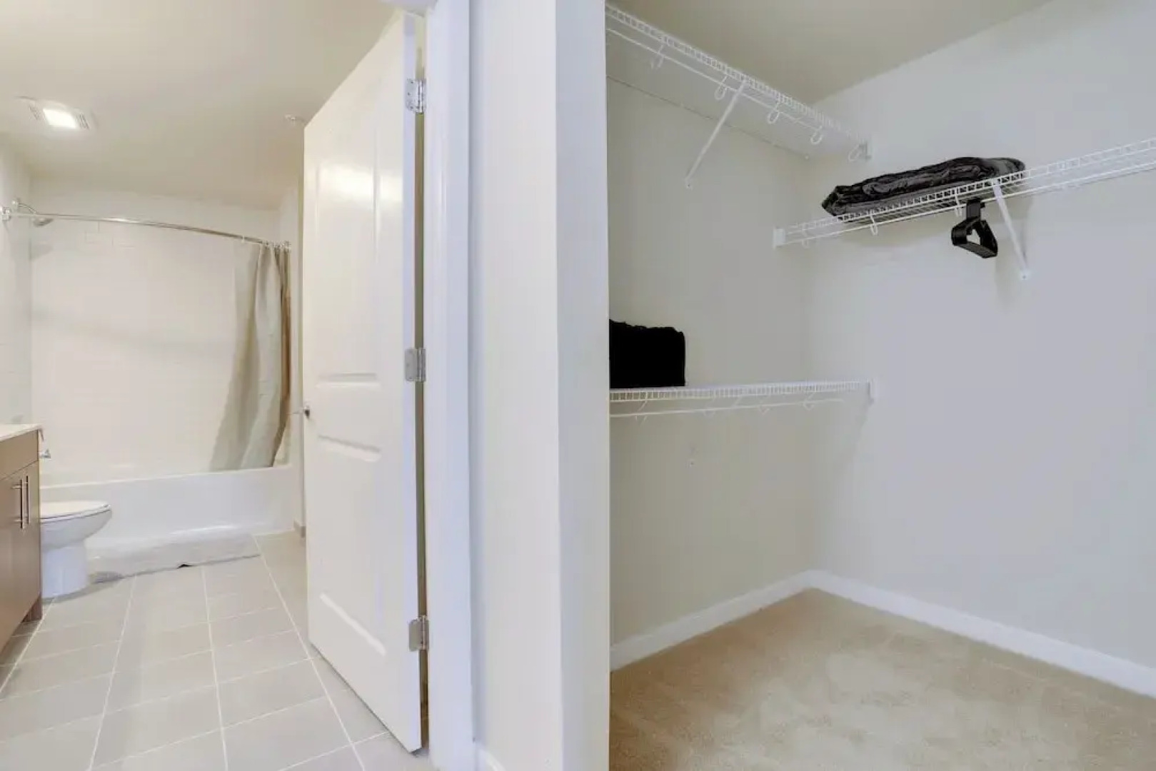 Apartment at Alexandria