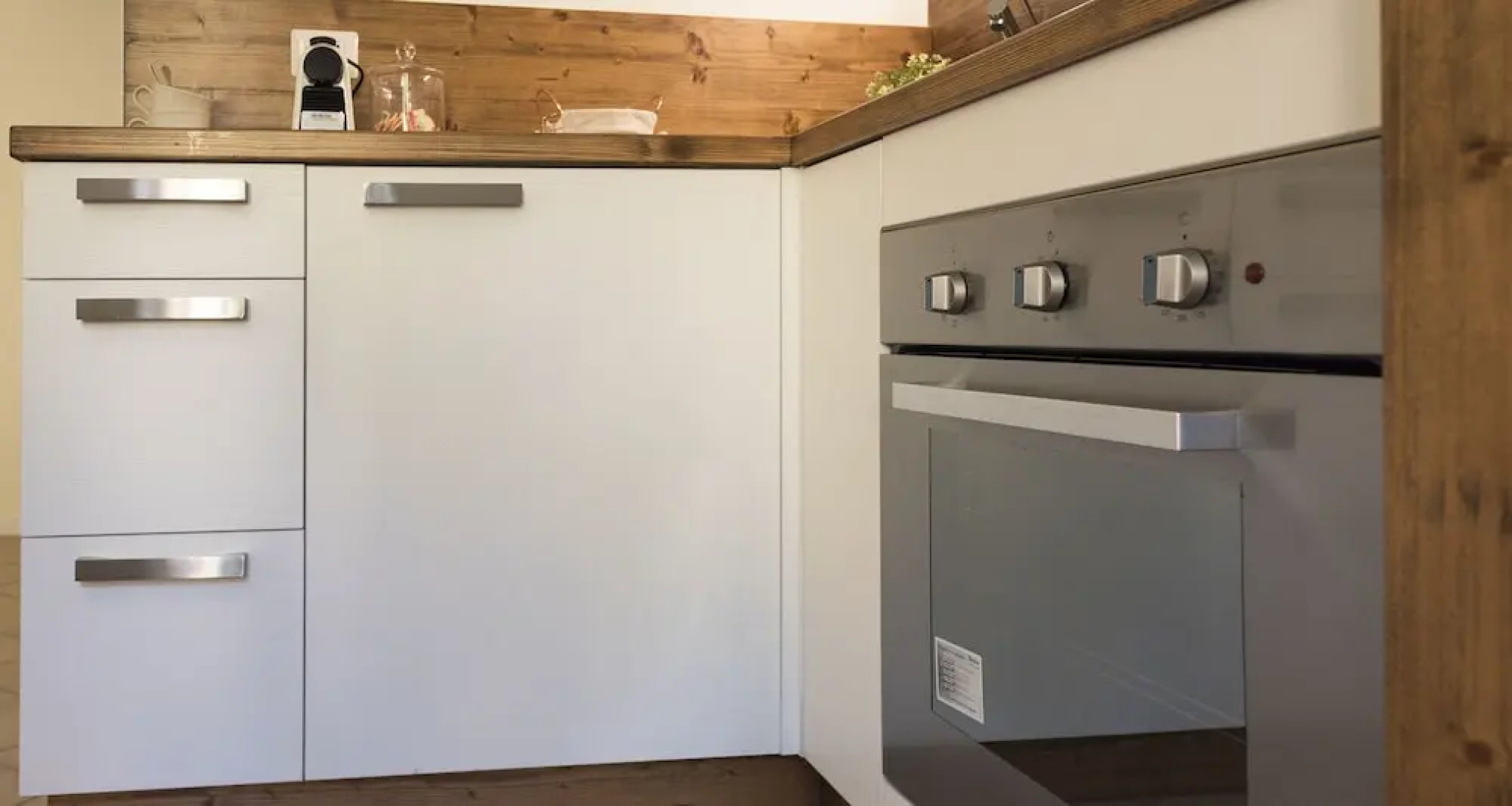 Altido Wood and White With Lake View