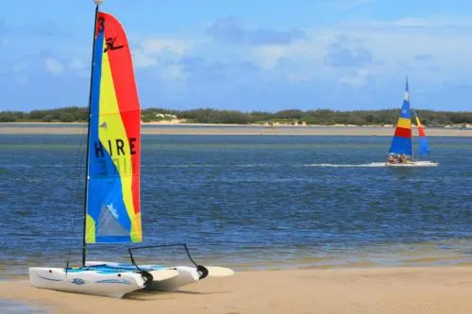 Golden Shores Unit 1, 21 Landsborough Parade