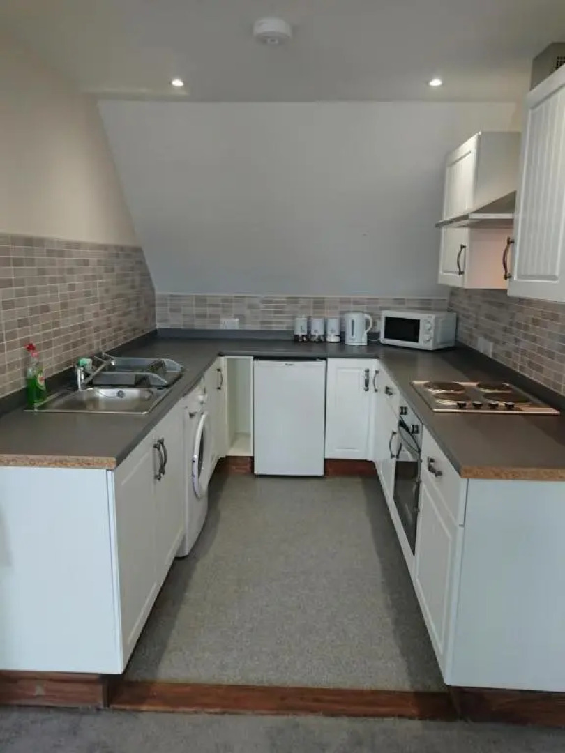 2 Wood Yard Cottages, Red Mayes Farm