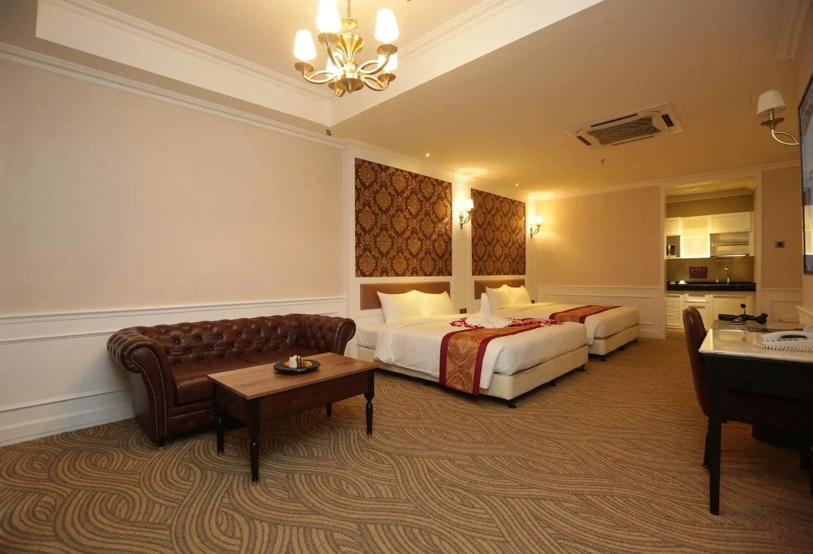 Tasik Villa International Resort