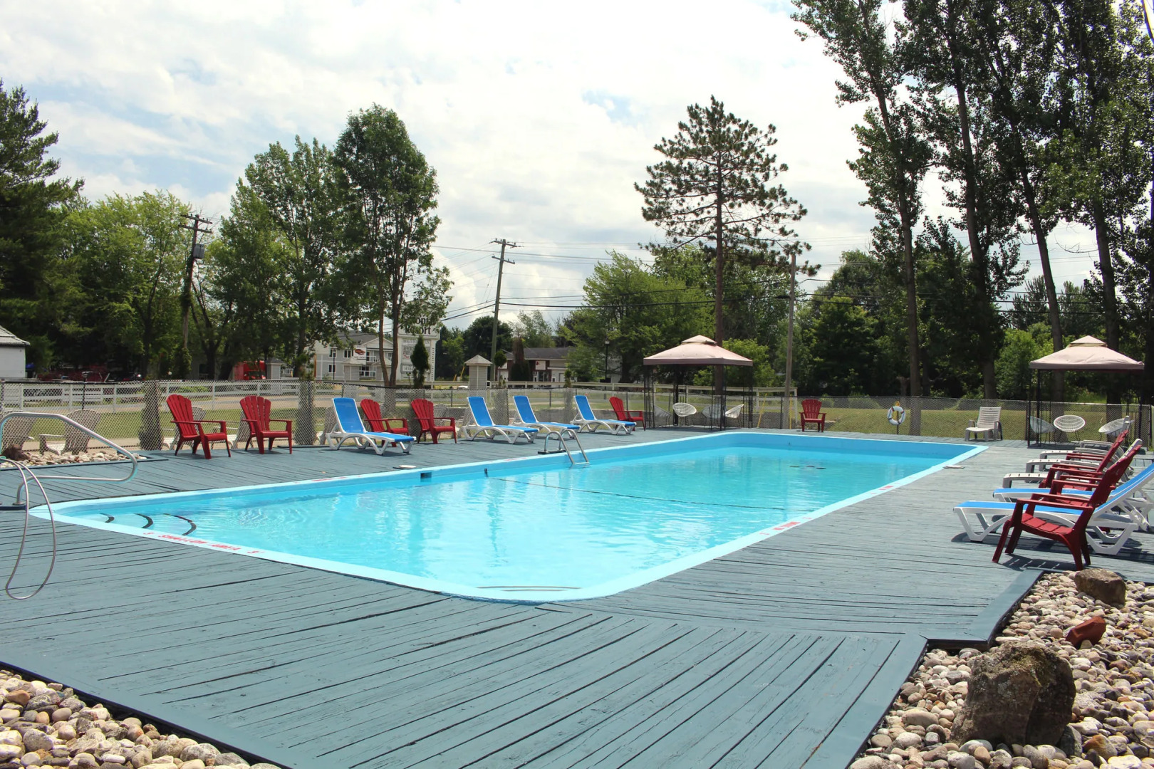 Colonial Resort-1000 Islands