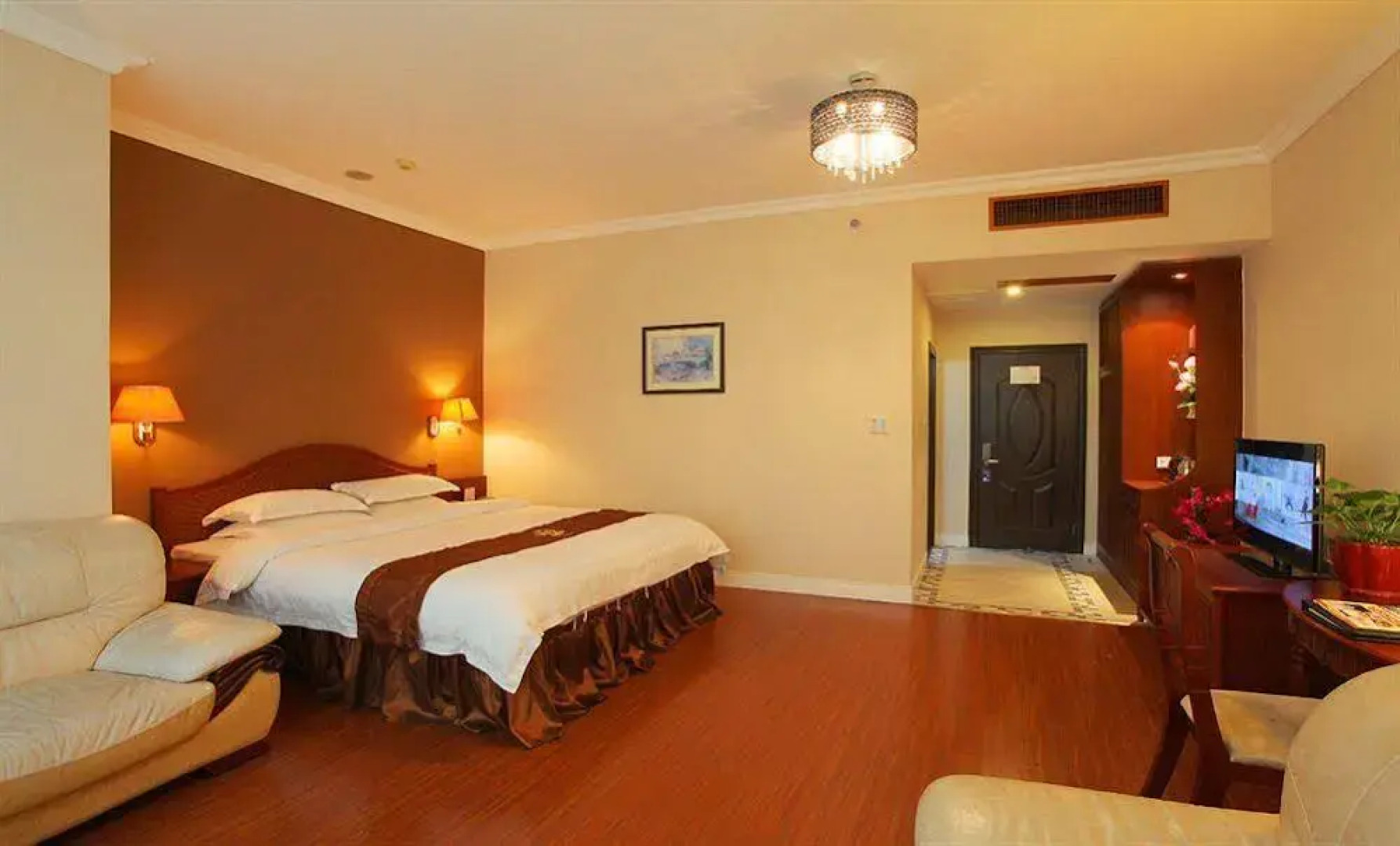 Yingfeng Business Hotel