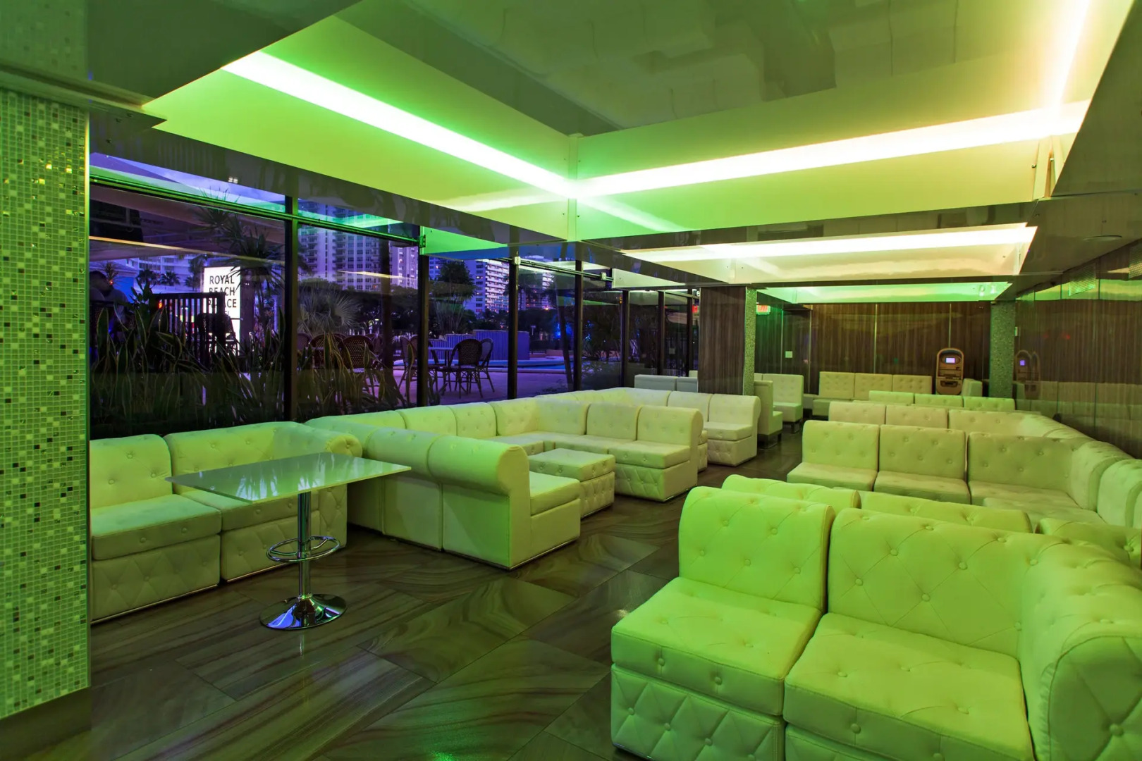 The Garden Hotel & Resort