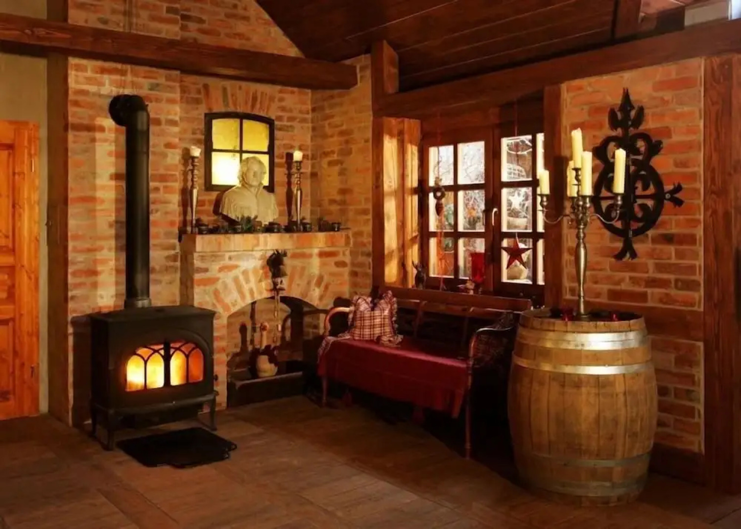 Landhaus & Burg Hotel Romantik