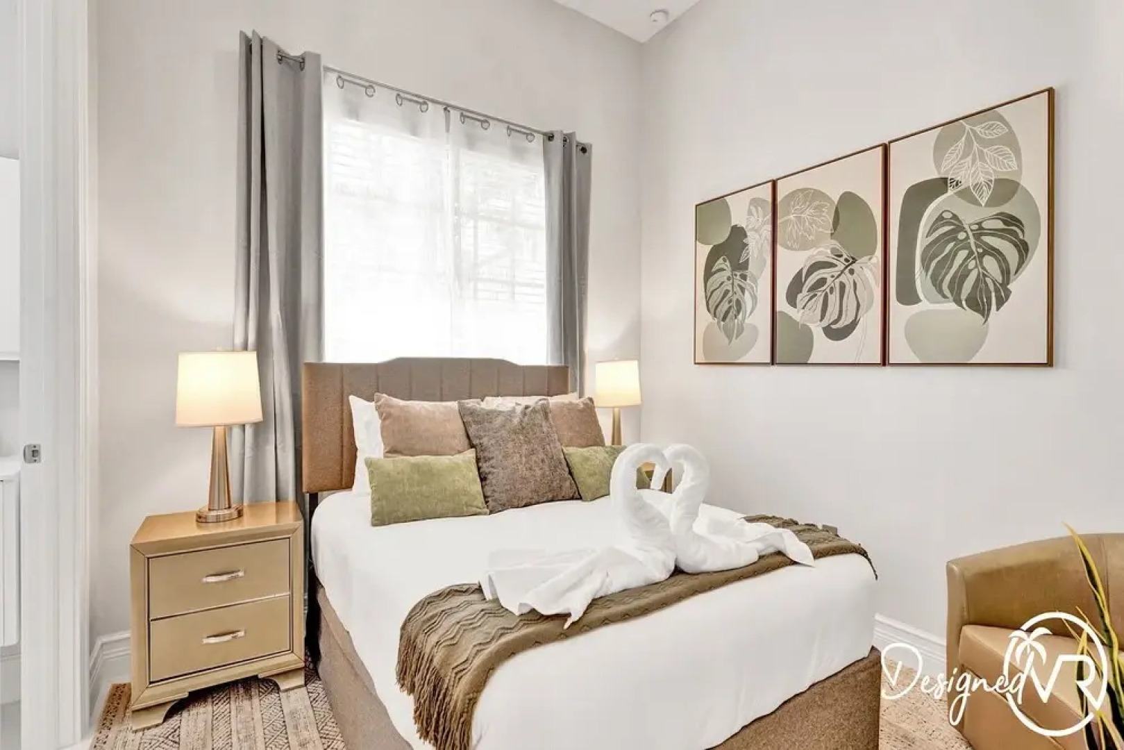 CASA NOBU Modern 6BR w POOL & Gameroom