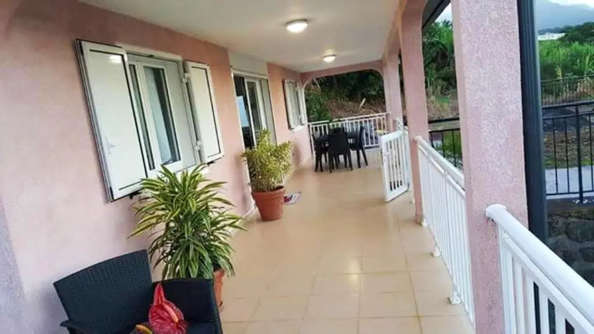 Villa With 8 Bedrooms in Saint-benoît, With Wonderful sea View, Privat