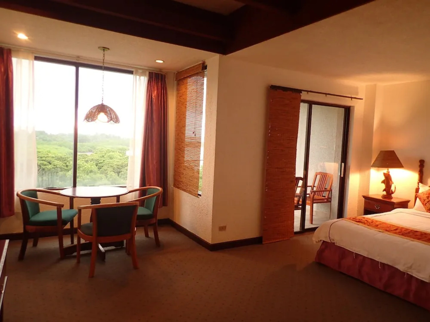 Cliffside Hotel Palau