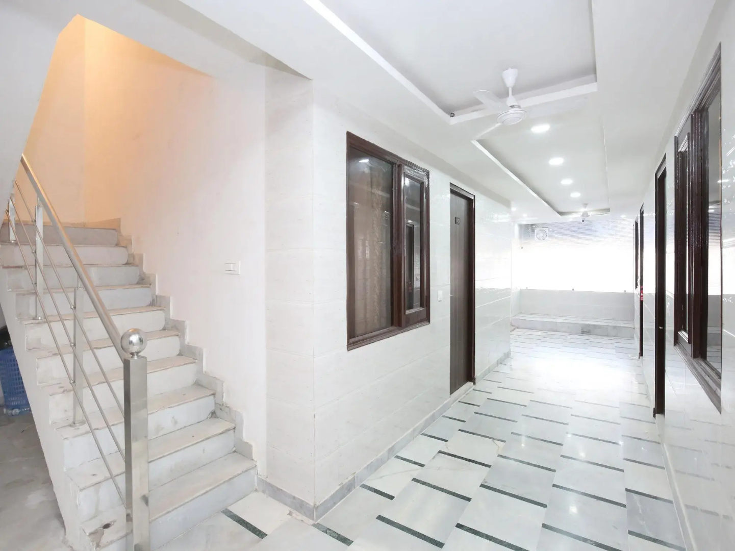 OYO 12258 Royal Residency