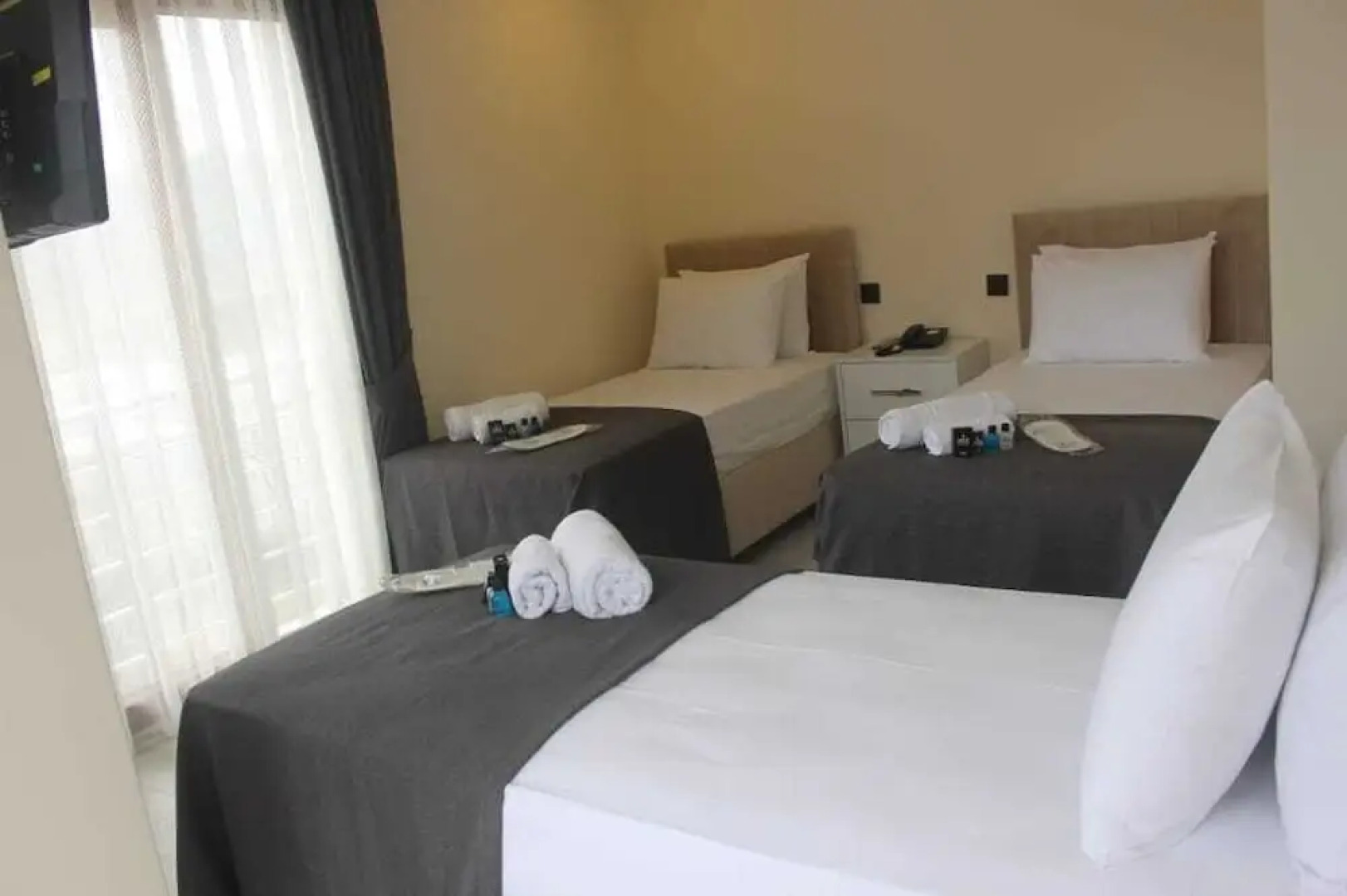 Aziziya Suit Hotel