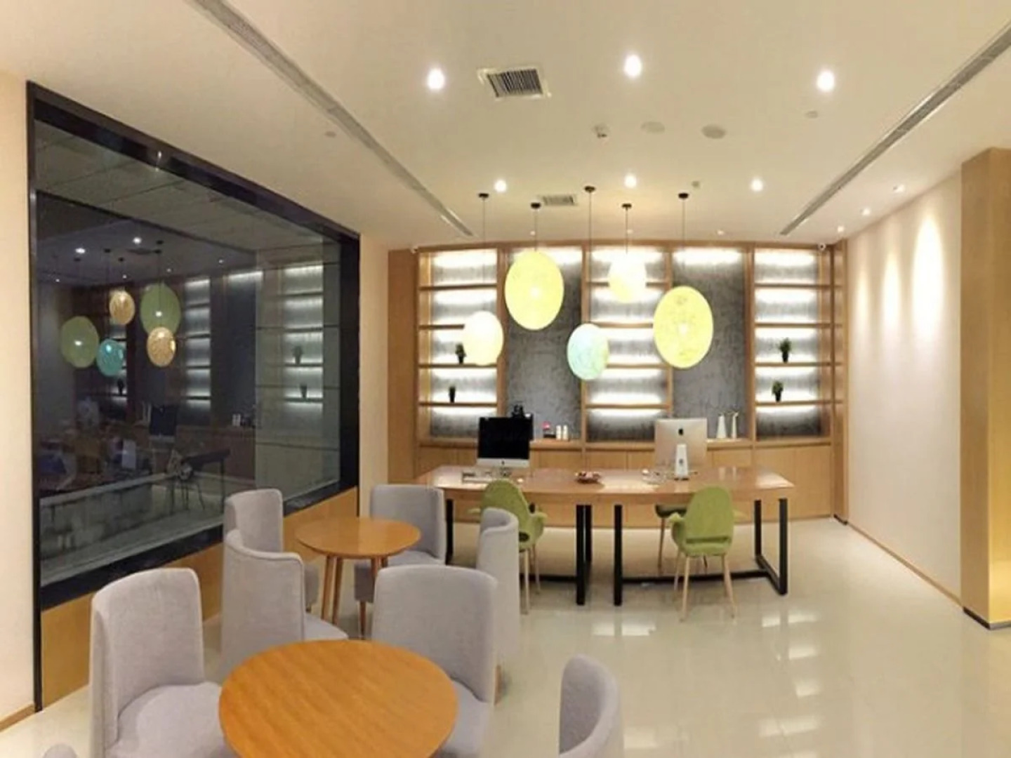 City Mini Selected Chongqing North Railway Station North Square