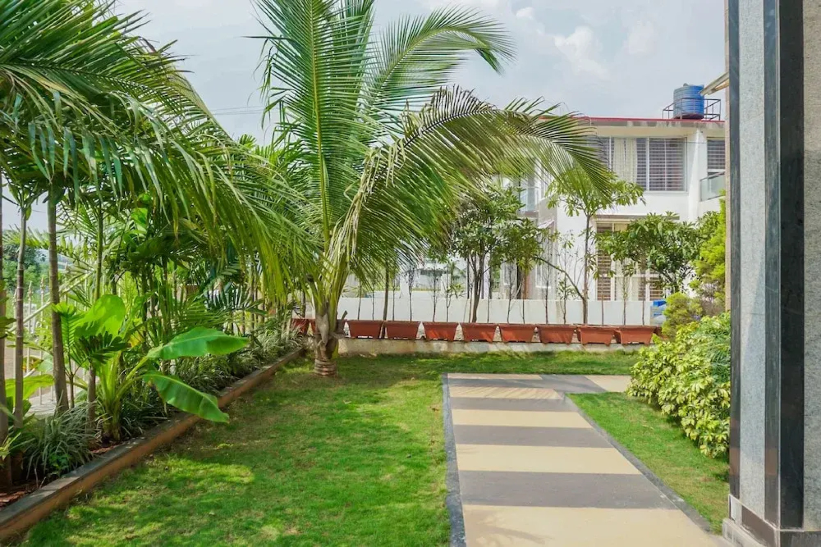 OYO 19328 Home Serene 3BHK Villa Malavli Hills