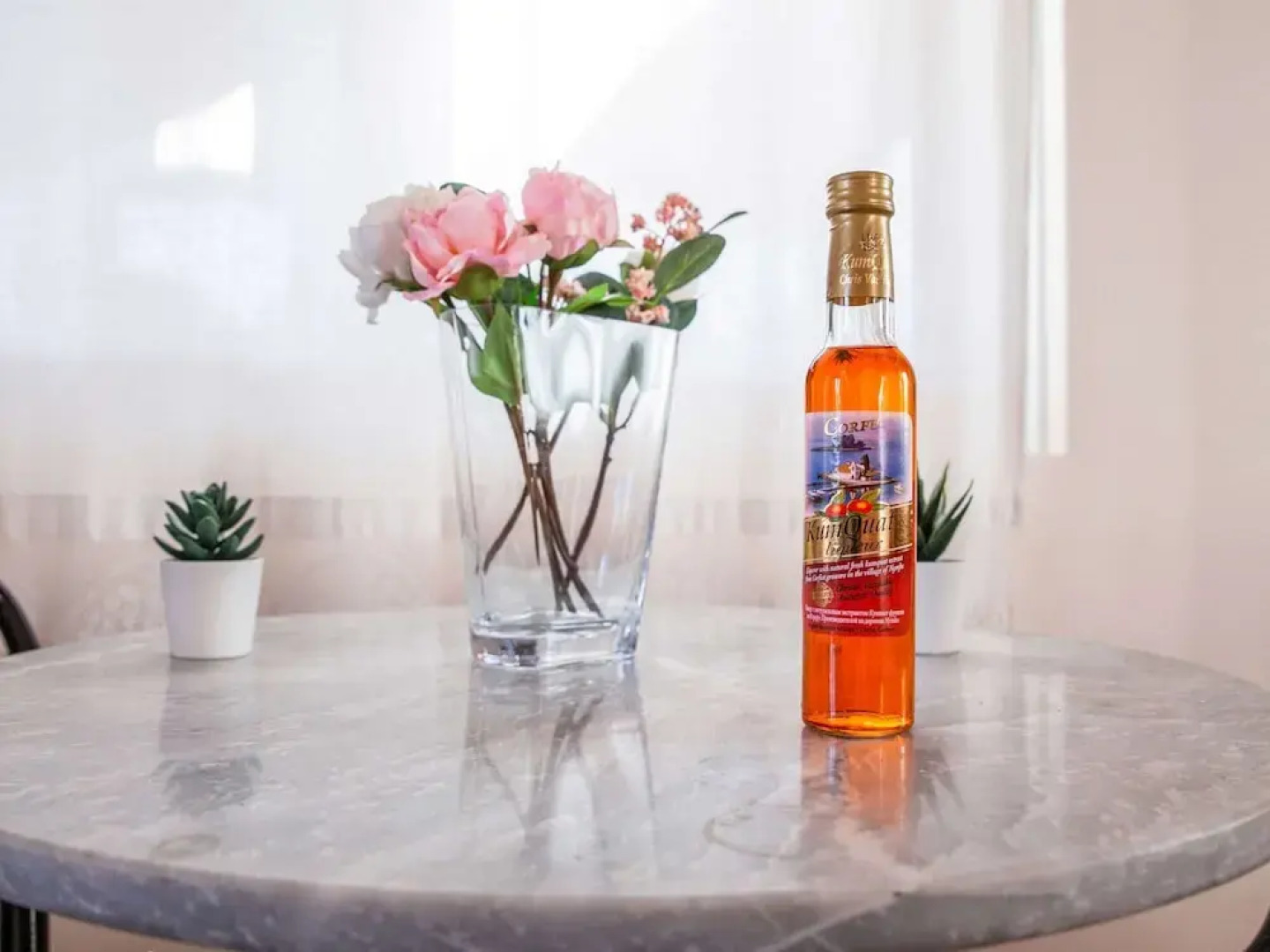 Alluring Cottage in Porto Rafti With Balcony