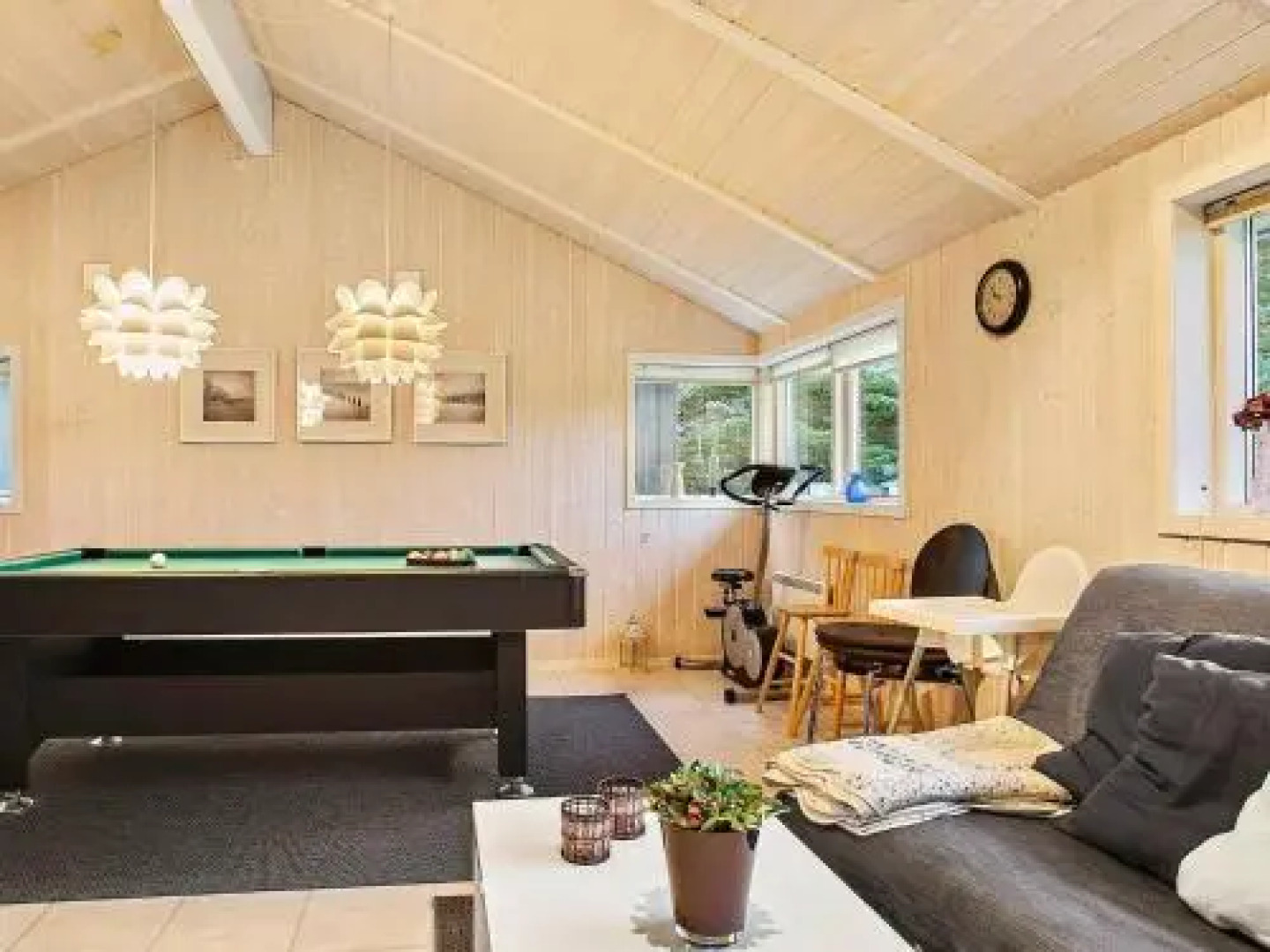 Four-Bedroom Holiday home in Løkken 10