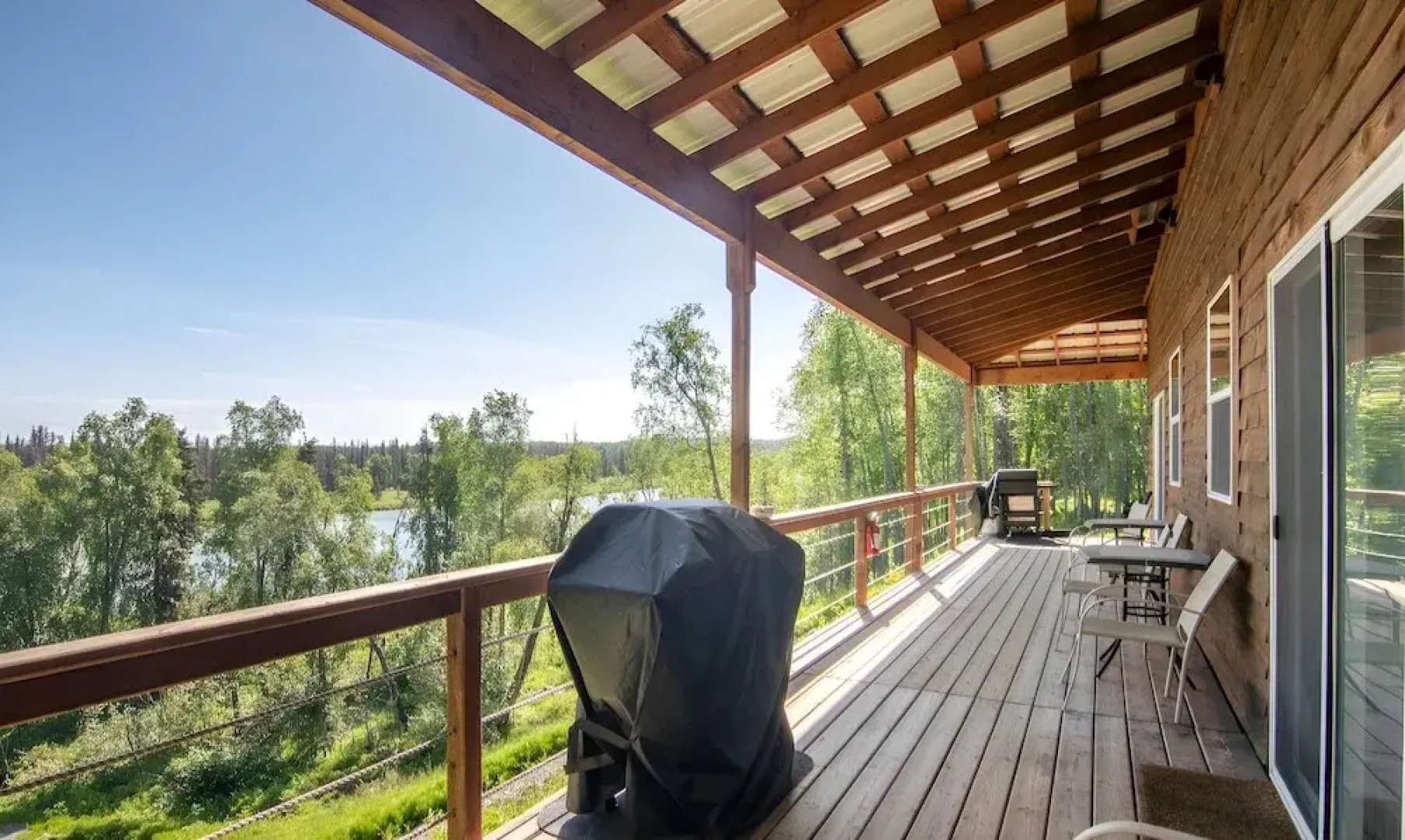 Kenai River Views & Access: Soldotna Apartment!