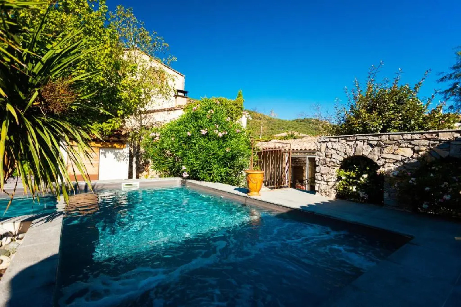 Le Jardin aux Sources