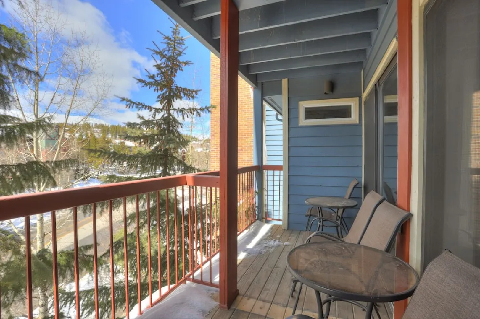 4br Renovated - Sleeps 12- Downtown Breck by RedAwning