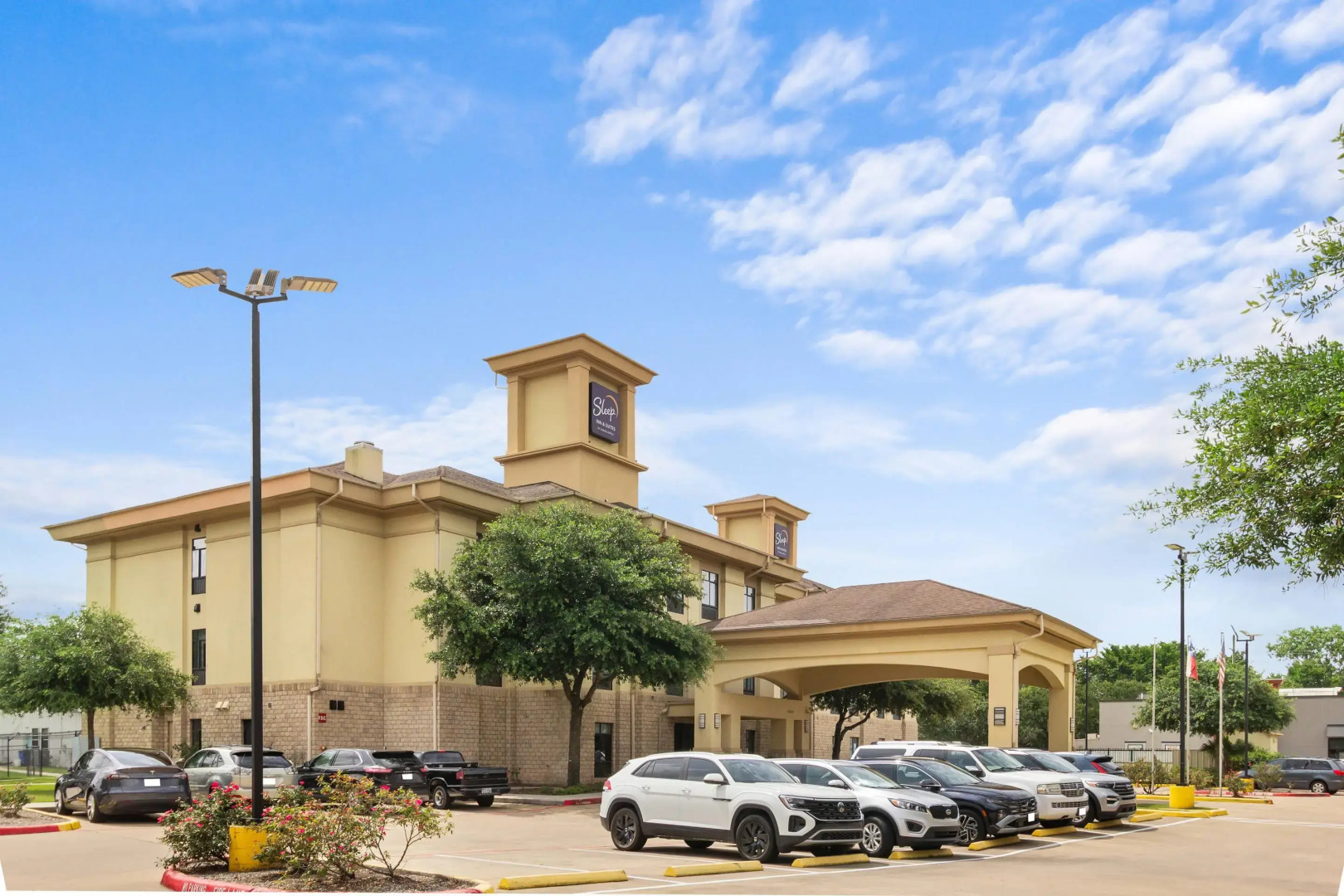 Sleep Inn & Suites Bush Intercontinental - IAH East