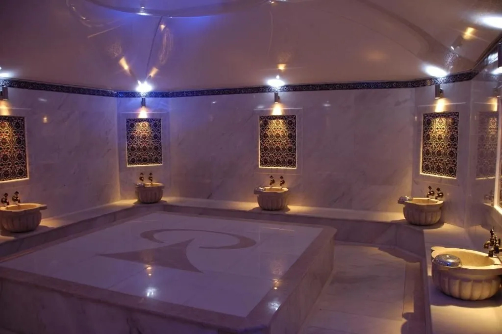 Perissia Hotel & Convention Center