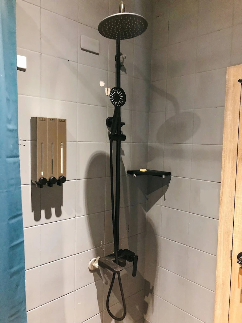 OFUCOS Diving Hostel